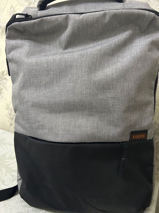 Ноутбук HP, в подарок с оригинальным рюкзаком!!! Всего месяц пользуюсь