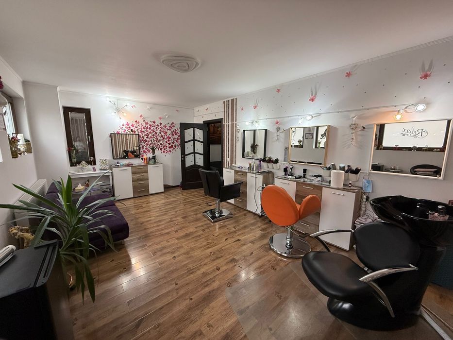 Apartament 3 camere parter – acces separat – ideal locuință sau spațiu comercial – zona Gib Mihaescu