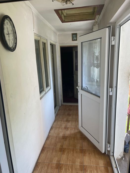 De vânzare în RamnicuValcea Casă / Anexe + Teren 4800M