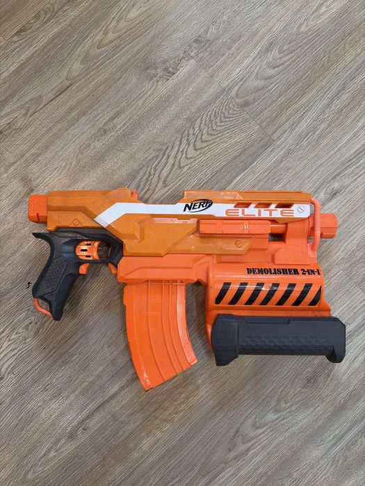 NERF Elite Demolisher 2-in-1 — бластер Hasbro (б/у)
