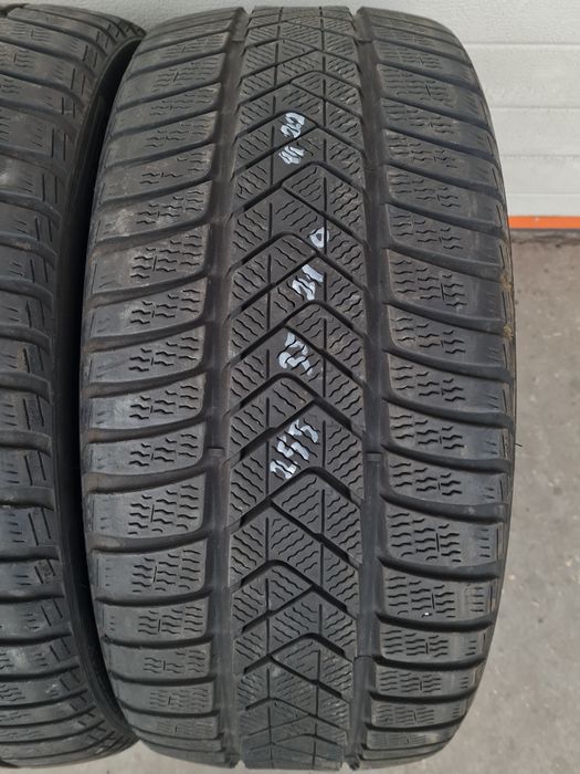 Зимни гуми 4 броя PIRELLI SottoZero3 255 35 R21 дот 1122