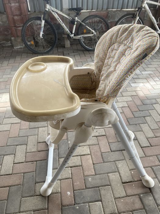 Детский столик для кормления