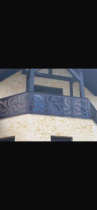 Balustrada din tablă decupată