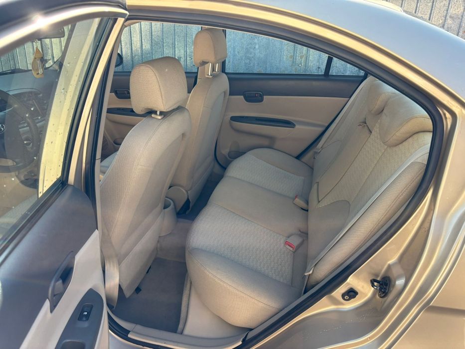 Hyundai Accent 1.6 benzina