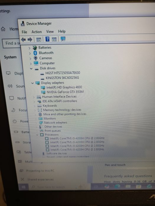 Laptop Asus i5 4th gen 8gb ssd 256gb nvidia gtx 850m 2gb 15,6"led slim