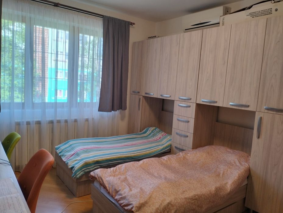 Apartament de vânzare cu două camere, cartierul Nicolae Bălcescu