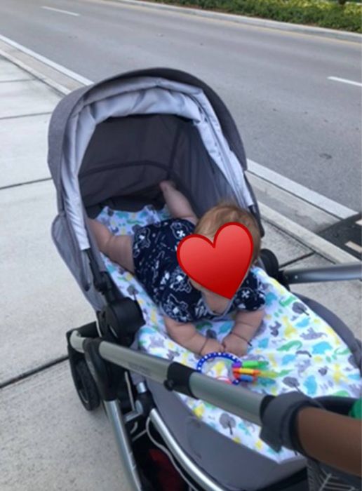 Продается Коляска maxi cosi