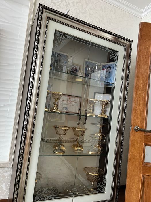 Сервант для гостиной