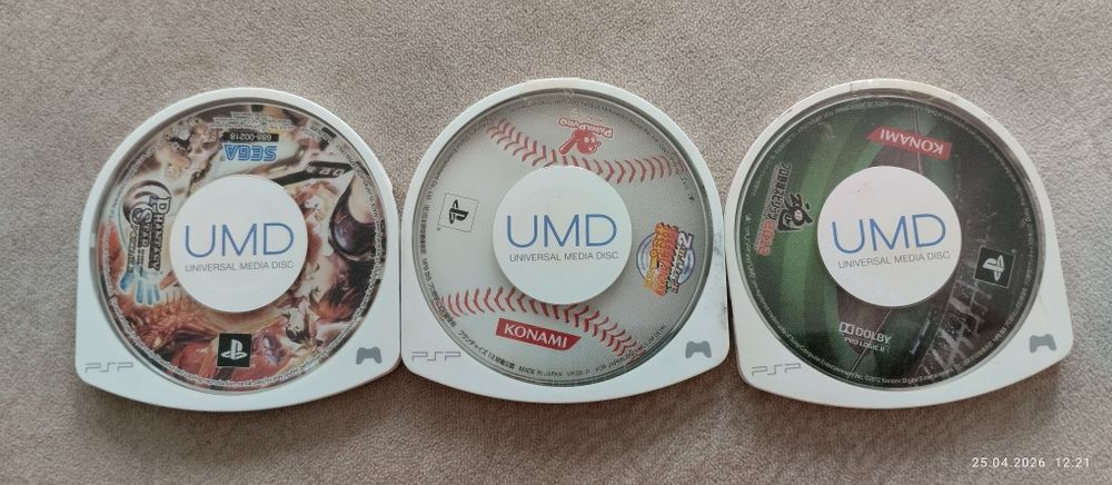 PSP игры 3 диска