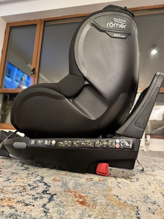 Britax Romer Dualfix i-Size M стол за кола - Cosmos Black