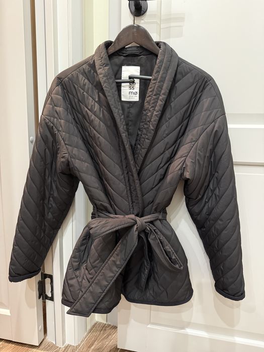 Продам верхнюю одежду