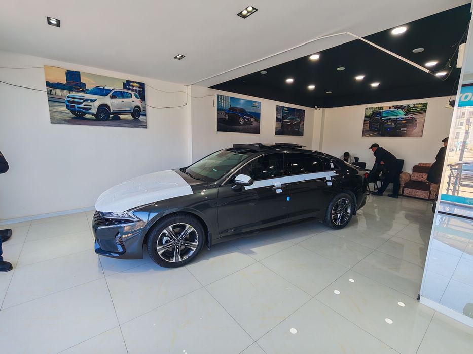 Прадаетса кия к 5 радное краска 2021/2022 год