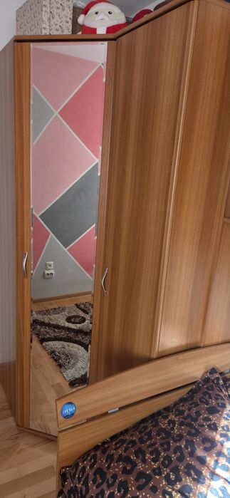 Mobila camera tineret