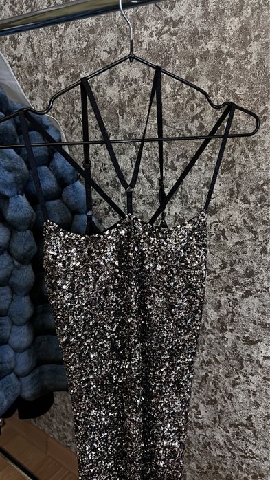 Платье женское