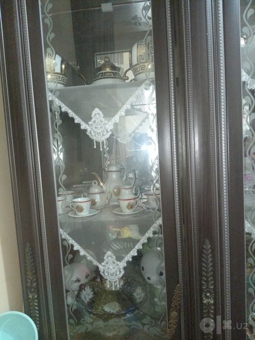 Мебель для гостиной сервант