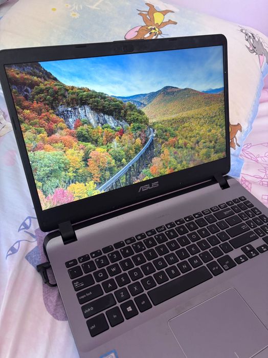 Laptop Asus Model X507