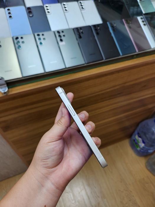 iPhone 13 128 GB