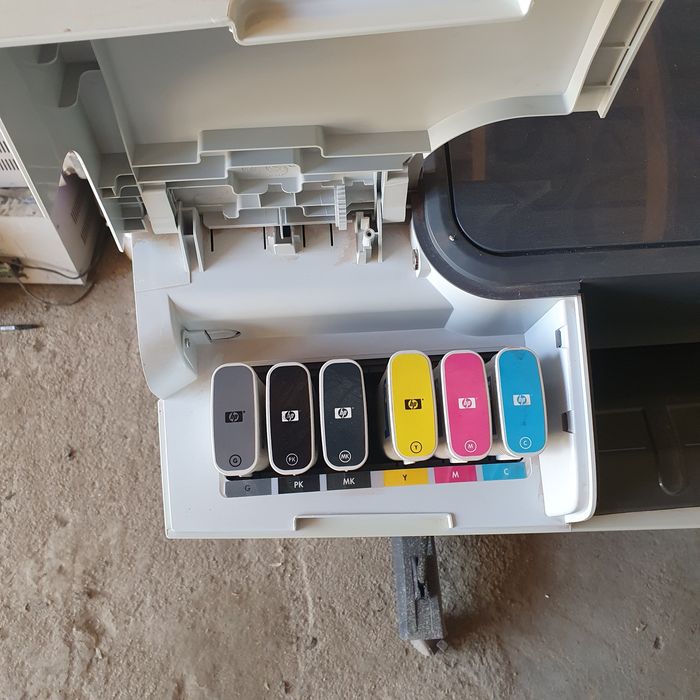 Принтер HPT790 Продам сатам