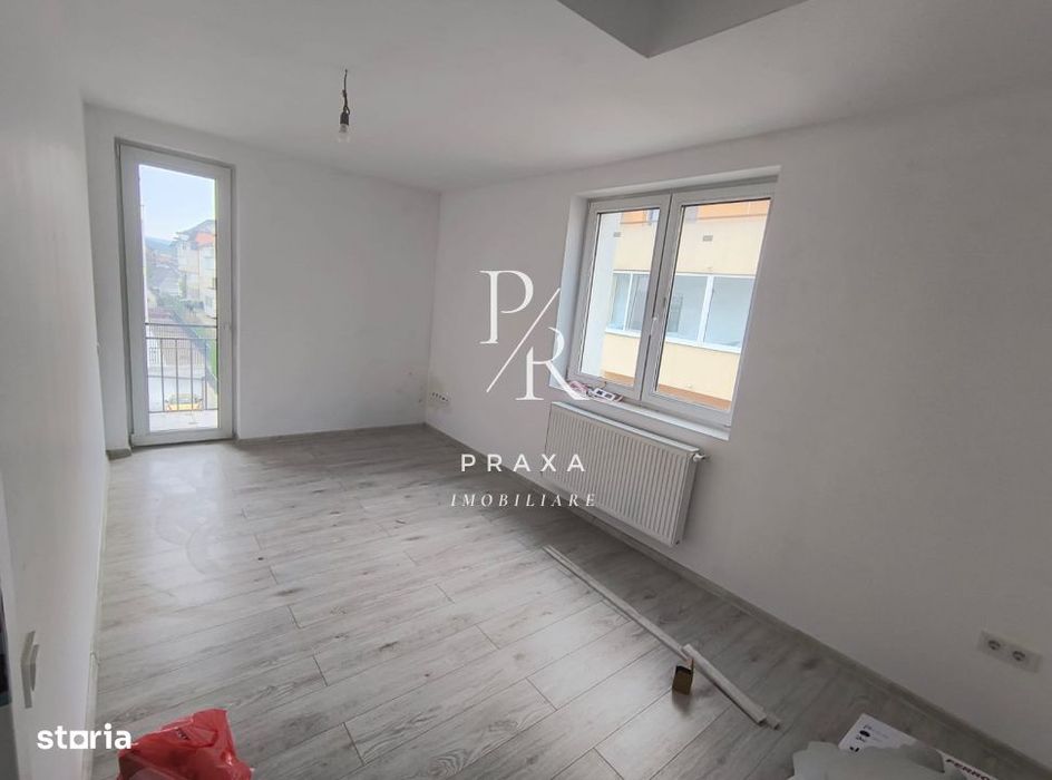 Apartament de vanzare 2 camere, 58mp + balcon, an 2025, central, strad