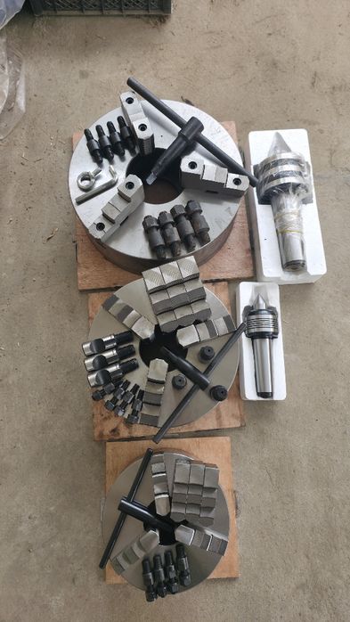 Токарни патроны новые