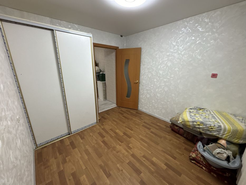 Продам 3 комнатную квартиру с ремонтом