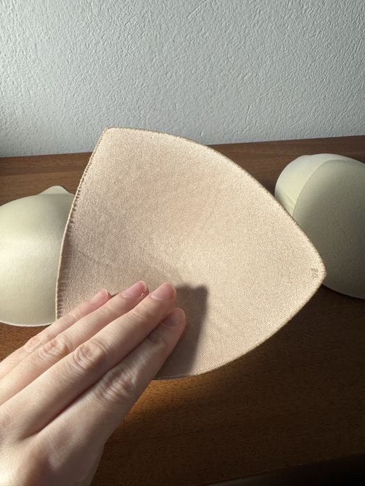 Чашки за бюстие всичко за 5 €