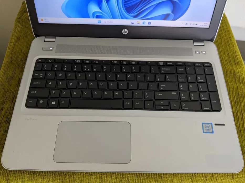 Laptop HP ProBook 450 G4, Intel Core i7-7500u 2.70GHz, 8GB DDR4, 250GB SSD