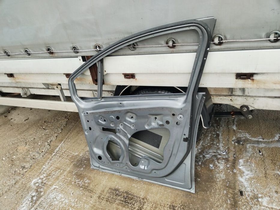 Usa dreapta fata Opel Meriva, 2010, 2011, 2012, 2013, 2014, 2015, 2016, 2017, cod origine OE 13270345. 10394