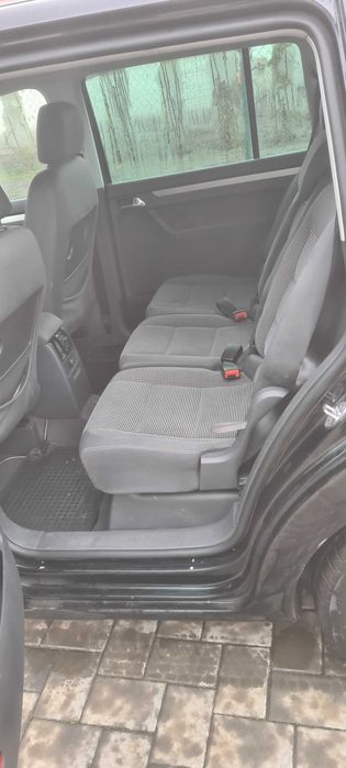 Touran 1.9 tdi     2300 euro