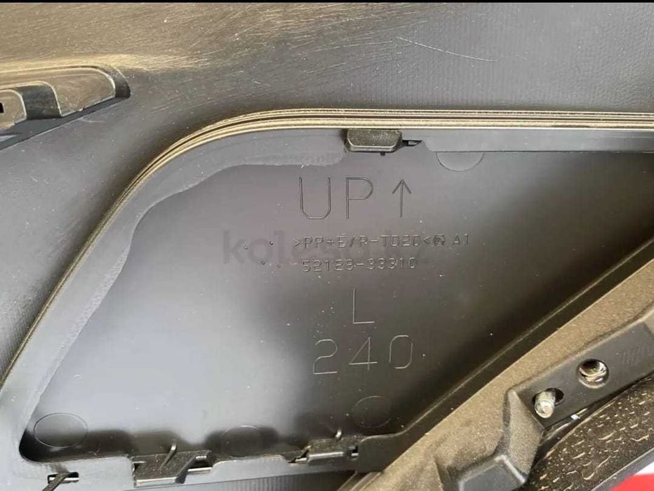 Бампер es новый оригинал