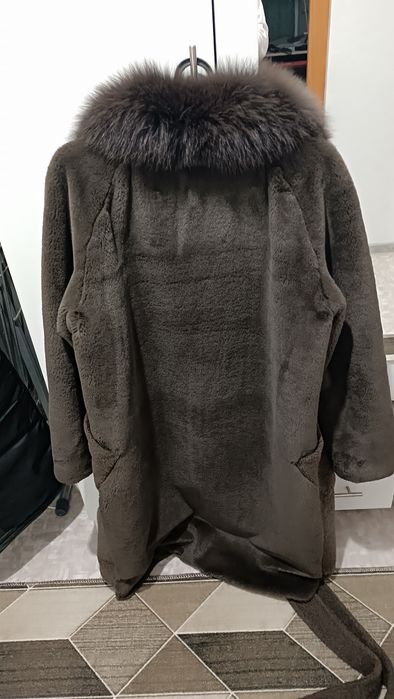 Продам пальто зимнее