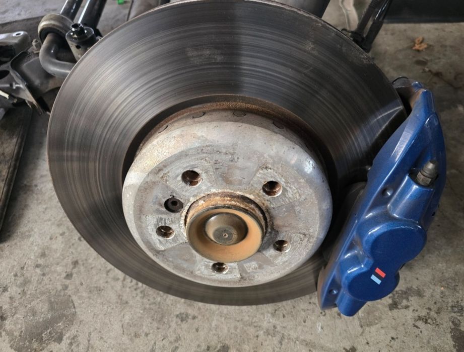 Sistem franare-etrieri M Bmw F30, F32, F36