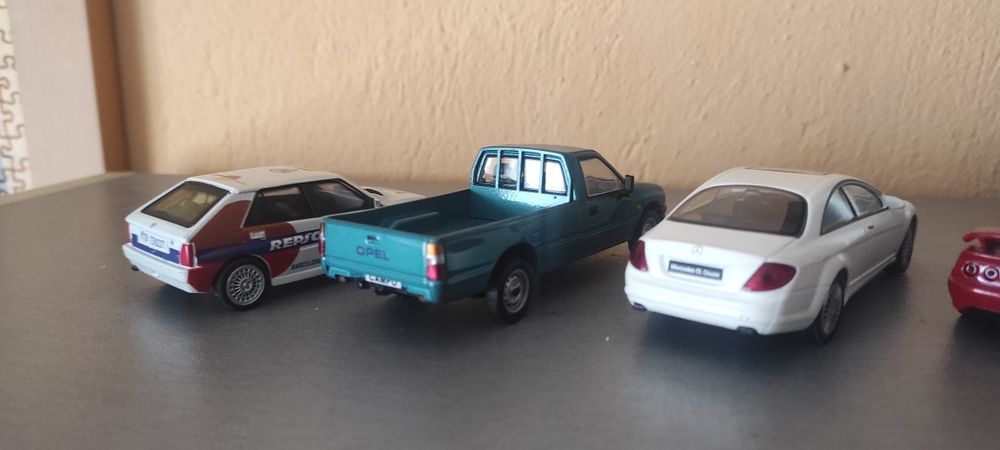 Метални колички камиони 1:43