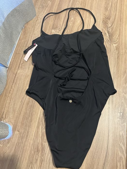 Промо! Victoria’s Secret оригинален цял бански костюм в черен цвят