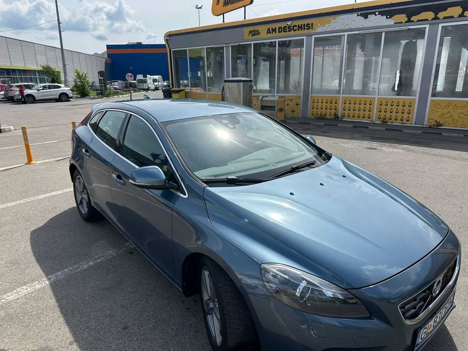Volvo V40 D3 150cp