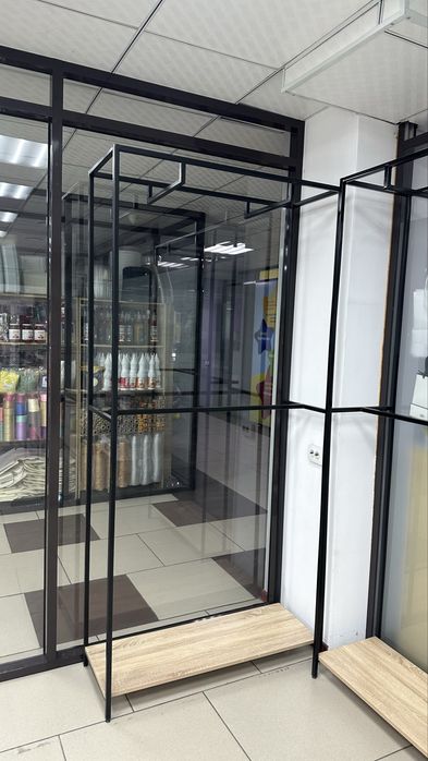 Продам ресепшен, примерочная, стойка