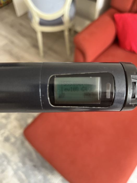 Microfon wireless Sennheiser ew 100 G4 cu capsulă e935 (Banda A) - Tehnic Impecabil