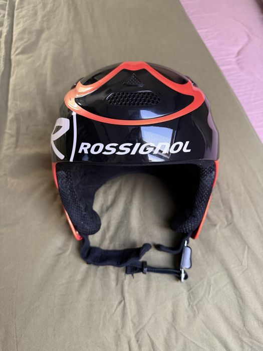 Ски каска Rossignol