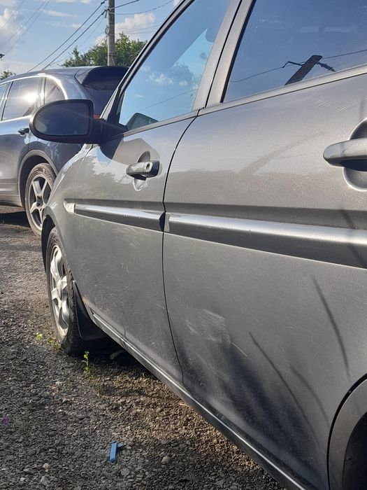 De vânzare Hyundai Accent 1.6 16v an fabricație 2007 unic proprietar acte valabile