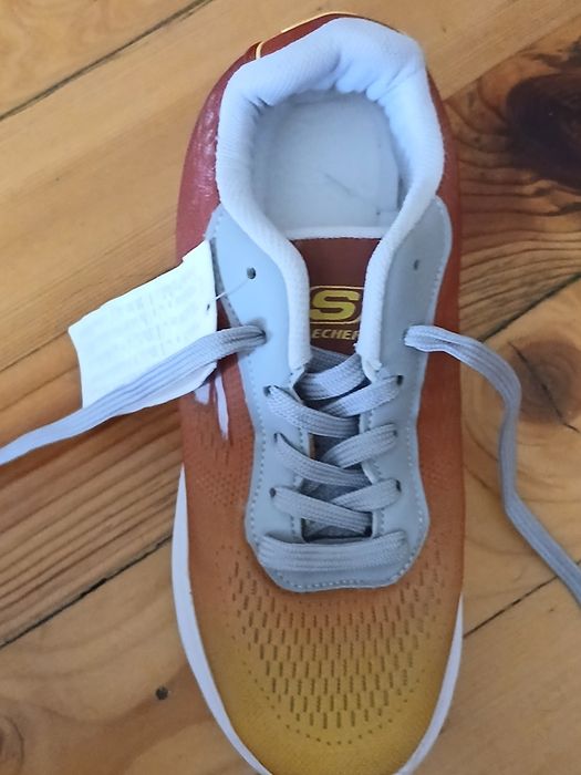 Маратонки SKECHERS