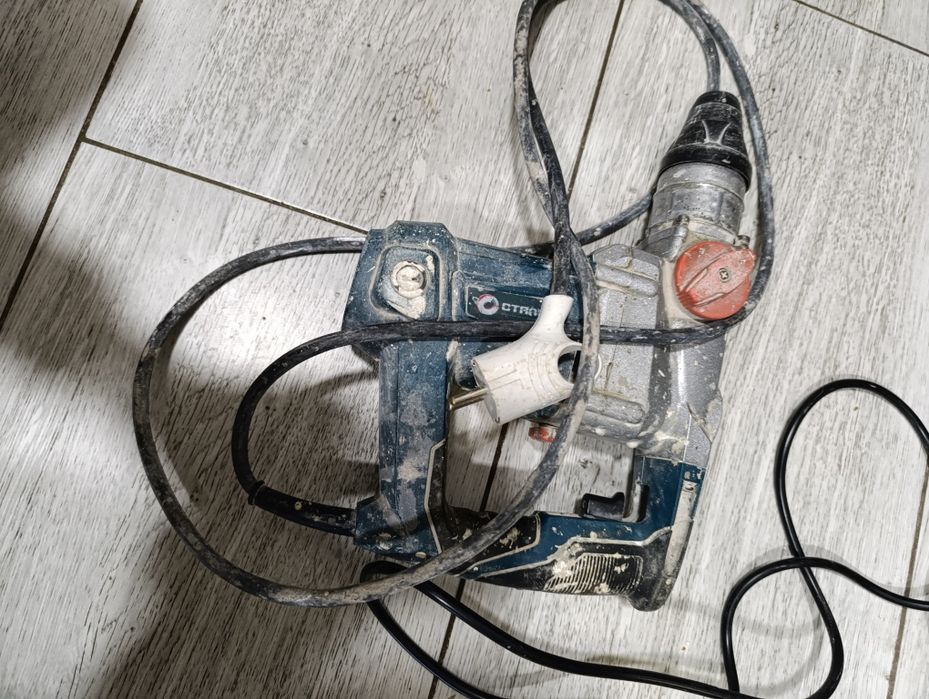 Продается перфоратор