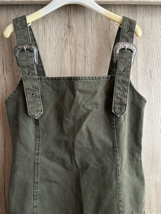 ZARA Нова рокля с етикета размер М