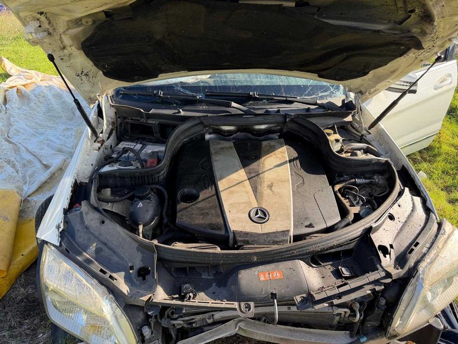 2010 Mercedes Benz GLK 350  4 MATIC на части