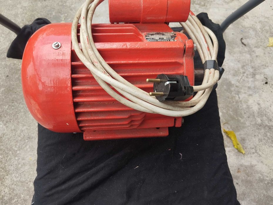 Електродвигател електромотор монофазен