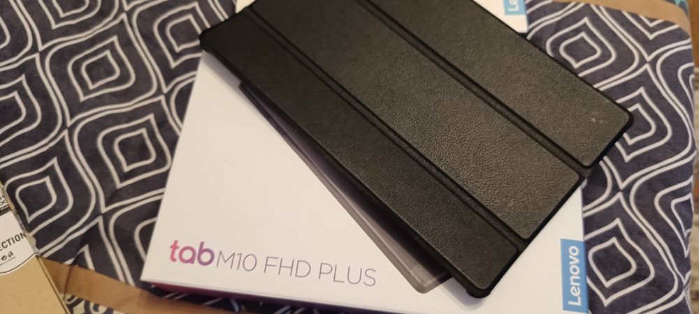 Tableta Lenovo Tab M10 FHD Plus TB-X606X 4G Sim card 32GB - 2GB.