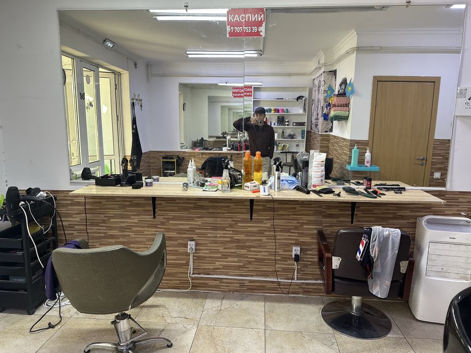 Зеркало парикмахерская