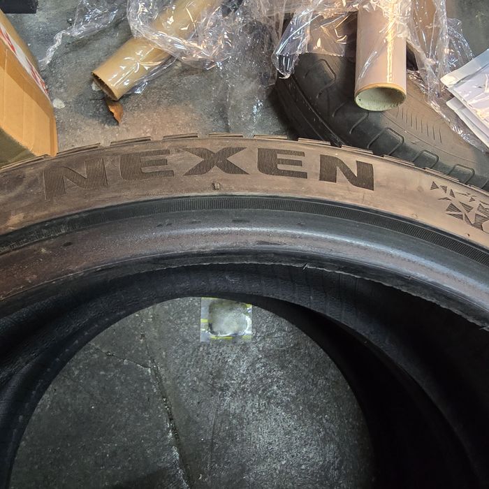 2x 235/35/19 M+S NEXEN 2021 Stare excelentă