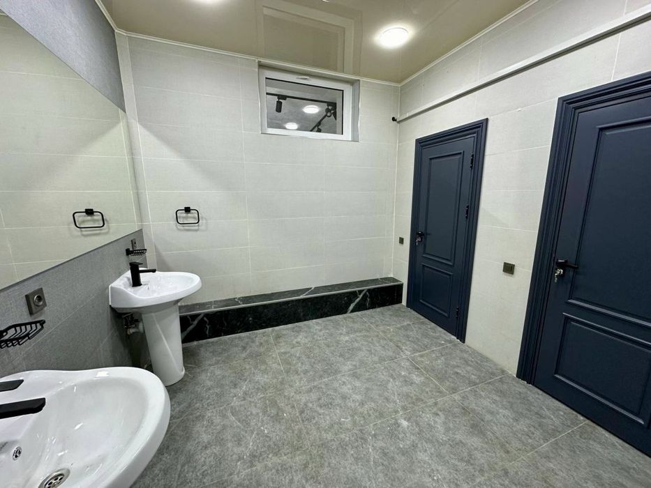 Продаю Новый Hi-Tech Офис Ц-5 М.Минор вдоль дороги Фасад 12-метр 224м2