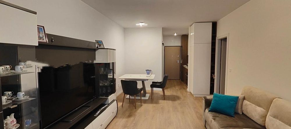 Дава се под наем Двустаен апартамент в София, Студентски град - 64 кв.м за 750 € - Снимка #2