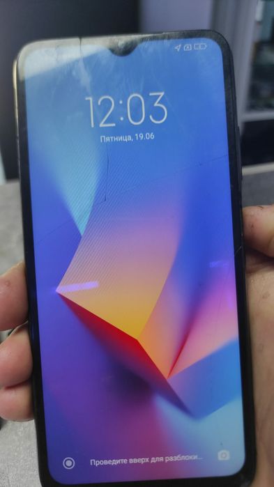 Срочно продам redmi 9t на 128гб